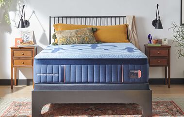 Stearns and Foster Lux Estate Hybrid  Firm Mattress 14.5"
