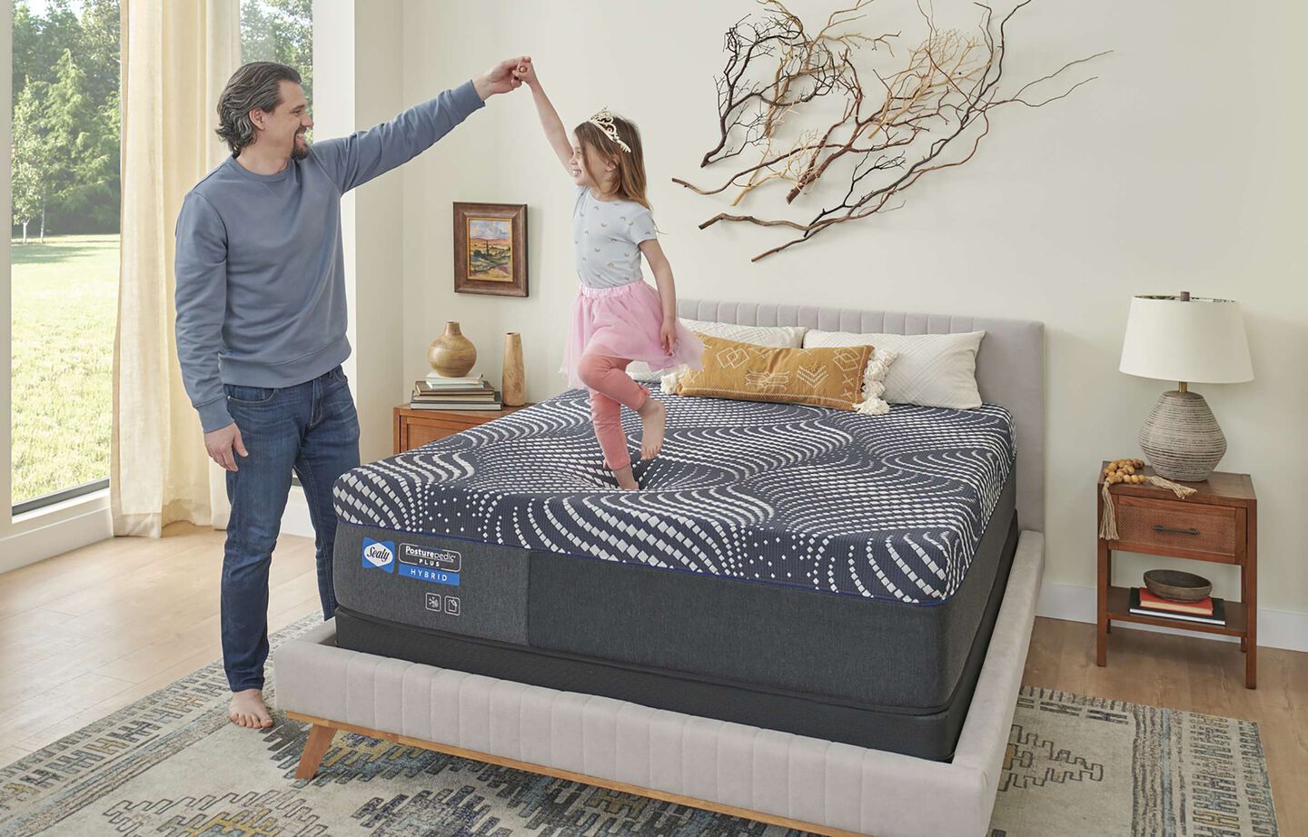 Sealy PosturePedic Plus Hybrid High Point Firm Mattress 14" image number 4