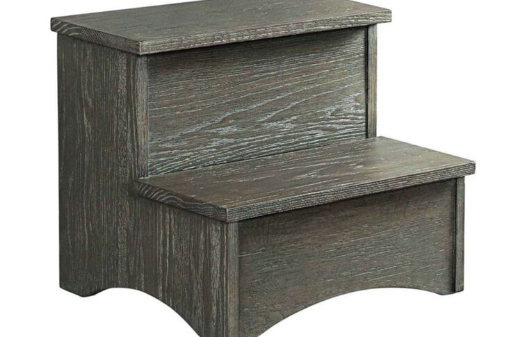 Intercon Oak Park Step Stool image number 0