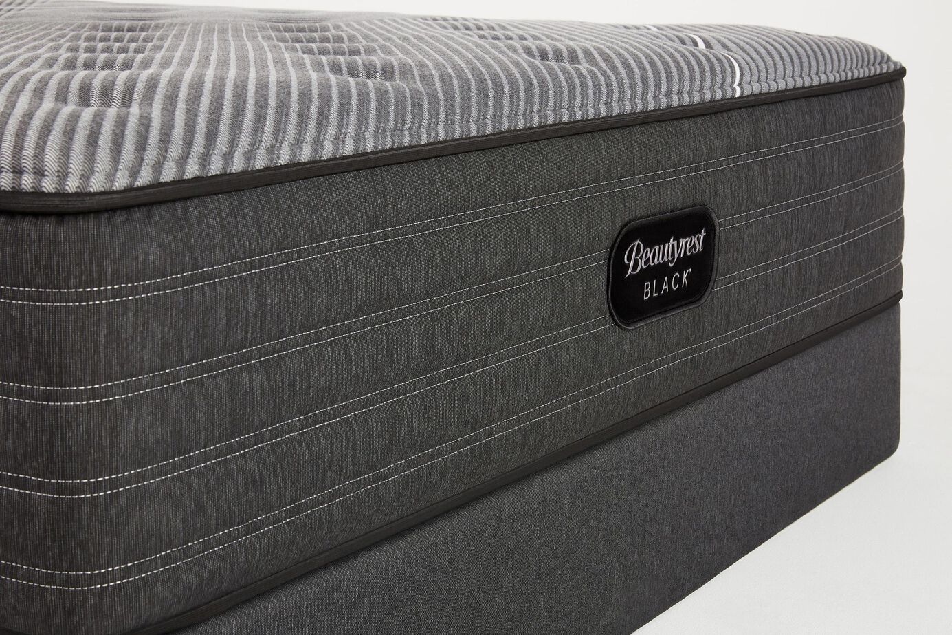 Beautyrest Black B-Class Plush Tight Top Mattress 14" image number 6