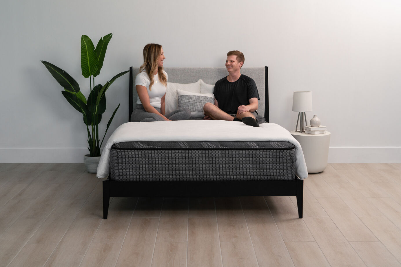 Sleepworld Express B500 Plush Mattress 13" image number 0