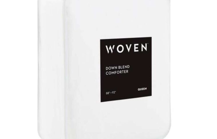 Malouf Fine Linens Woven: Down Blend Comforter image number 0