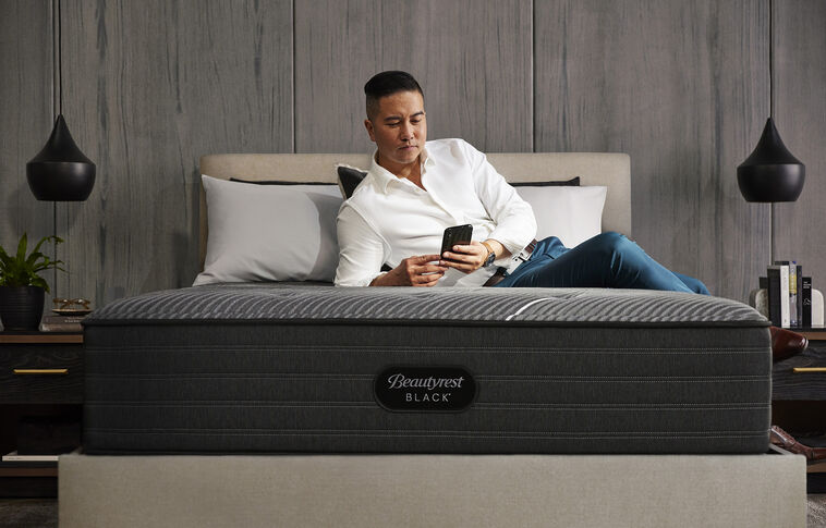 Beautyrest Black B-Class Plush Tight Top Mattress 14" image number 0