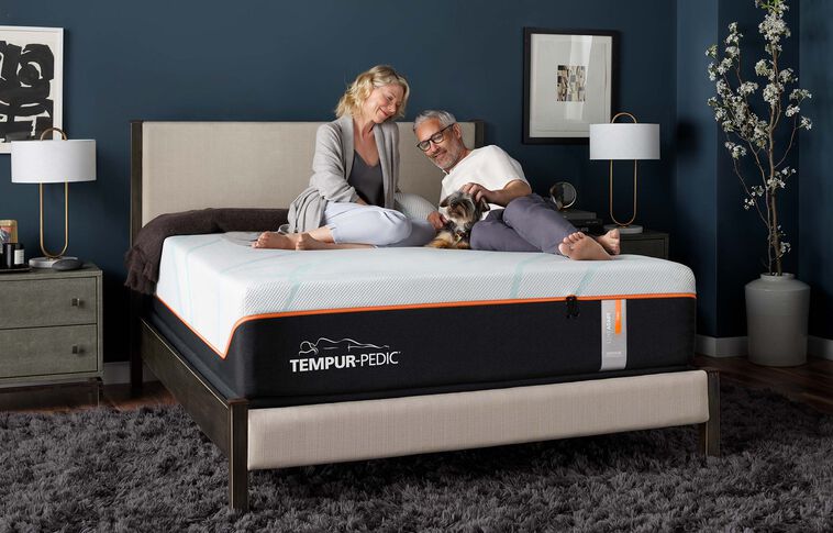 Tempur-Pedic TEMPUR-LuxeAdapt  Firm Mattress 13" image number 0