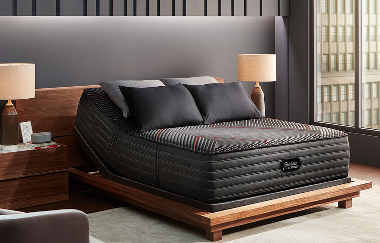 Beautyrest Black CX-Class Medium Hybrid Mattress 13.5" image number null