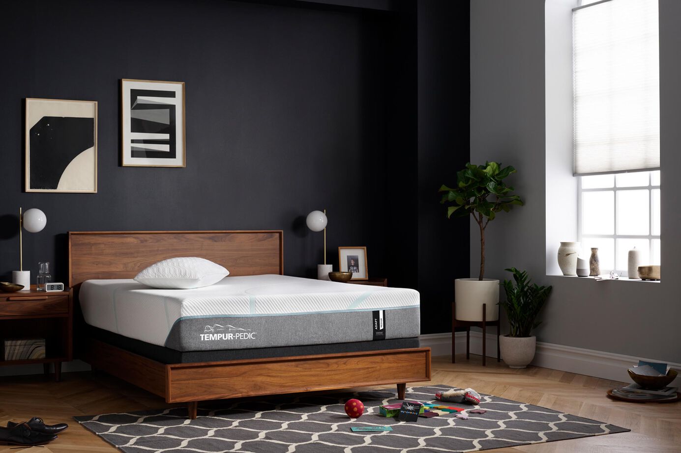 Tempur-Pedic TEMPUR-Adapt Medium Mattress 11" image number 4
