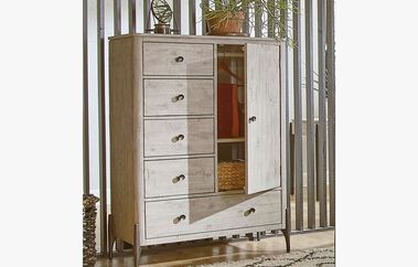 Aspen Home Zane Chiffarobe