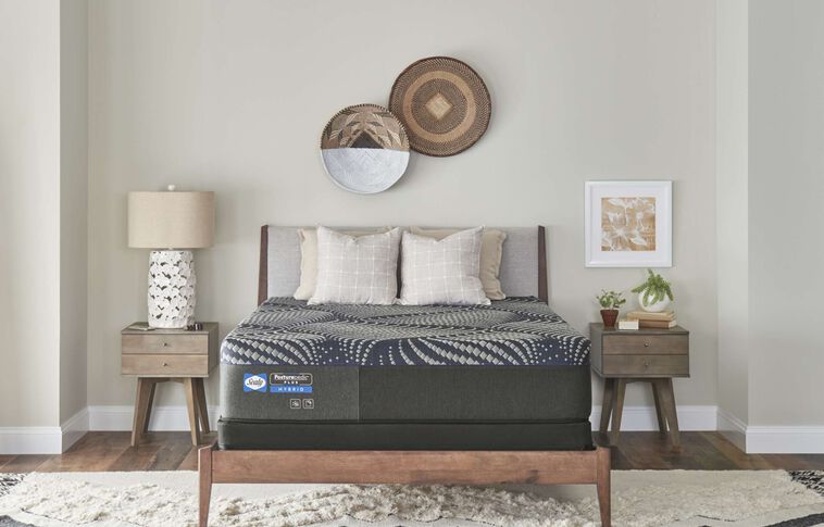 Sealy PosturePedic Plus Hybrid Albany Medium Hybrid Mattress 13" image number 0