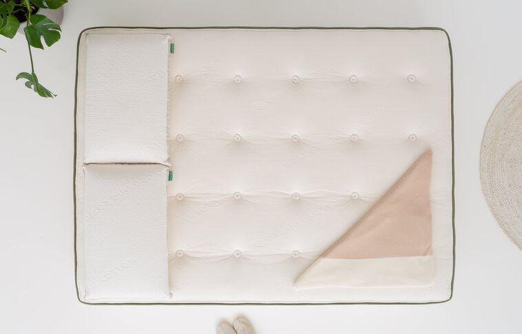 Avocado Green Hybrid Medium Firm Mattress 11" image number 3