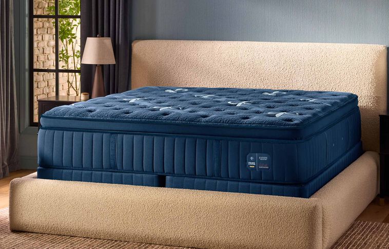 Stearns and Foster Estate II Soft Pillow Top Mattress 15" image number 3