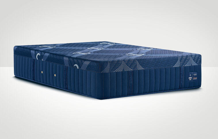 Stearns and Foster Estate II Hybrid Medium Mattress 14.5" image number 4