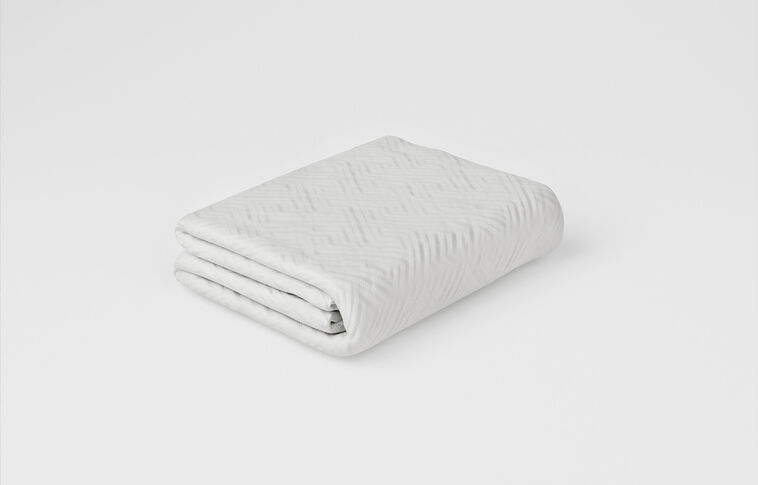 Sleep Partner ZZZ Platinum Ice 5-Sided Mattress Protector image number 5