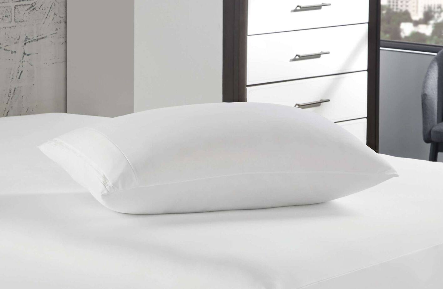 Purecare Frio Cooling Pillow Protector image number 0