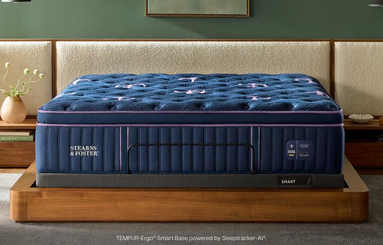 Stearns and Foster Legacy  Medium Pillow Top Mattress 17" image number 0
