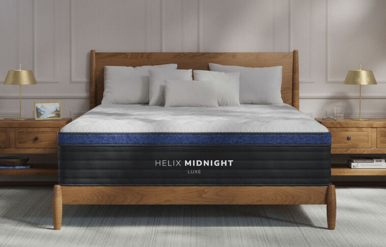 Helix Luxe Midnight Medium Euro-Top Mattress 13.5" image number 0