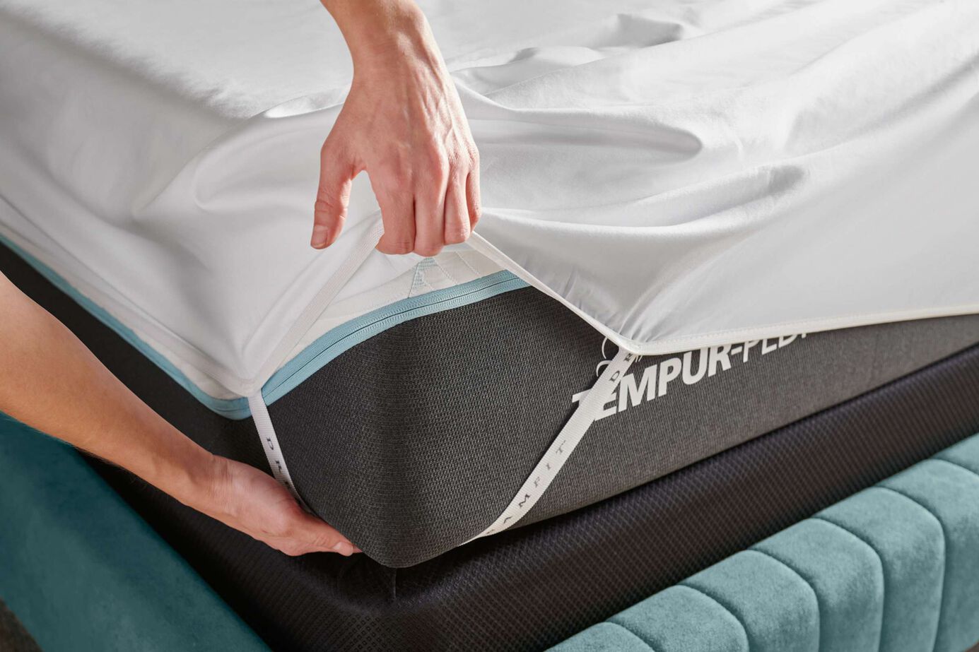 Tempur-Pedic Classic Cotton Sheet Set image number 2