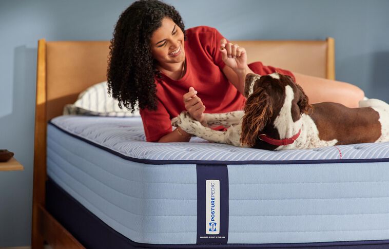 Sealy Posturepedic Medina II Medium Mattress 13" image number 0