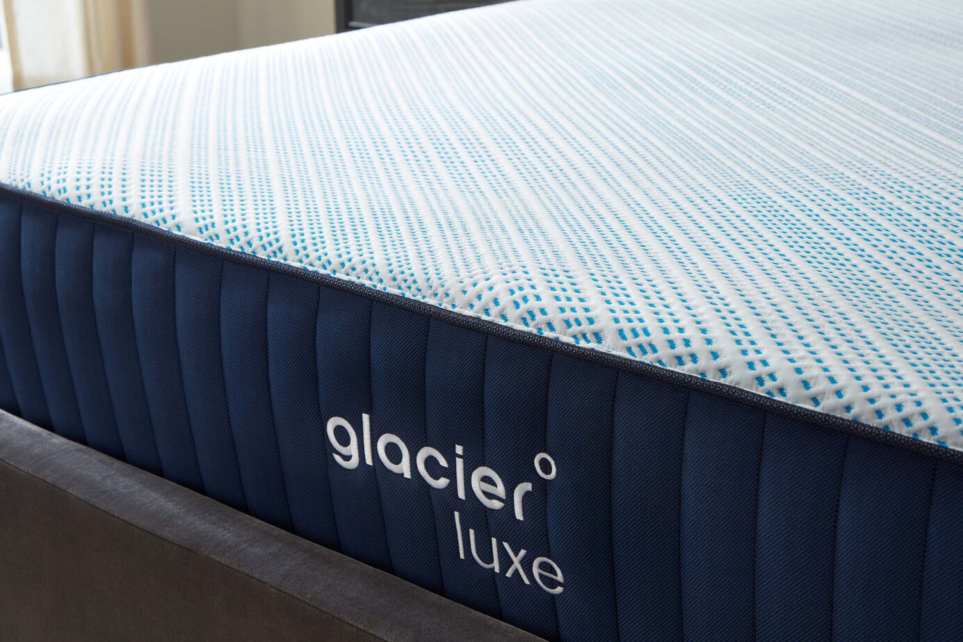 Glacier Luxe Ascend Firm Mattress 13" image number 5