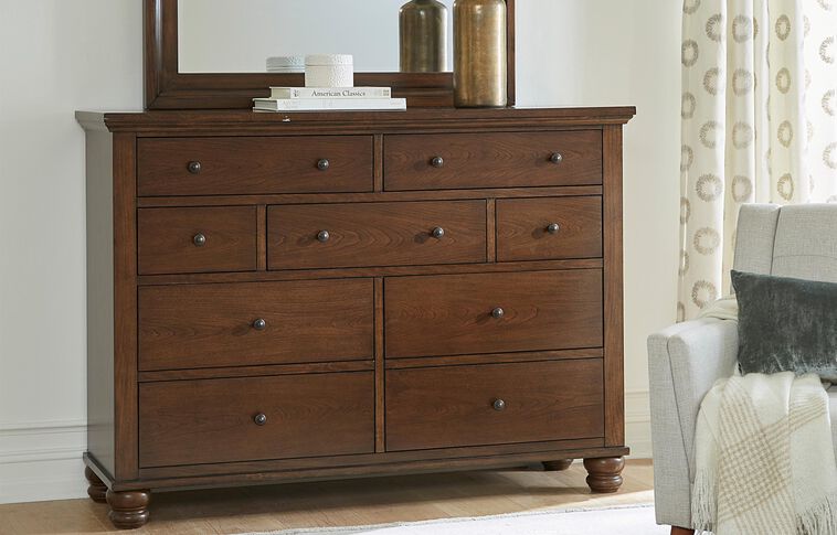 Aspen Home Cambridge Chesser image number 0