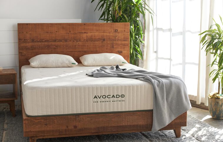 Avocado Eco Organic Medium Mattress 10.25" image number 0