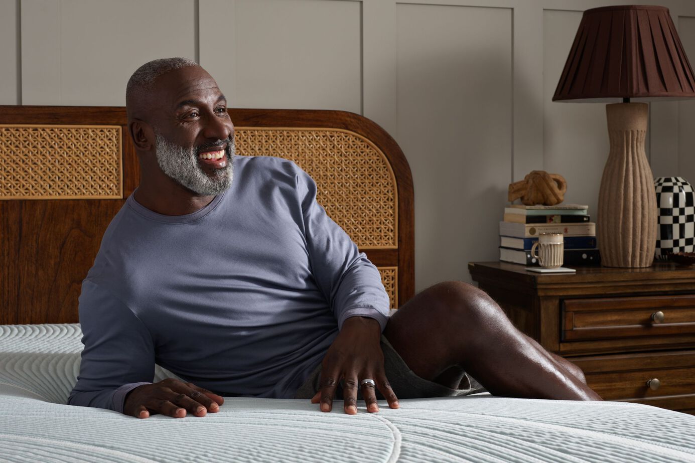 Tempur-Pedic ProAdapt 2.0  Soft Mattress 12" image number 4