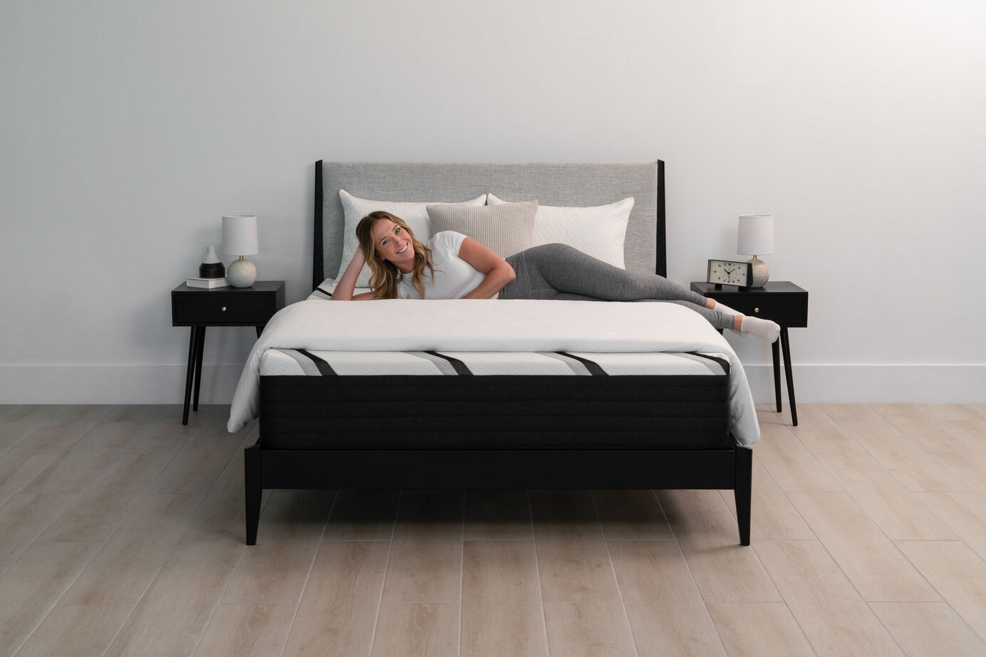 Sleepworld Express 14" Hybrid Plush Mattress image number 0