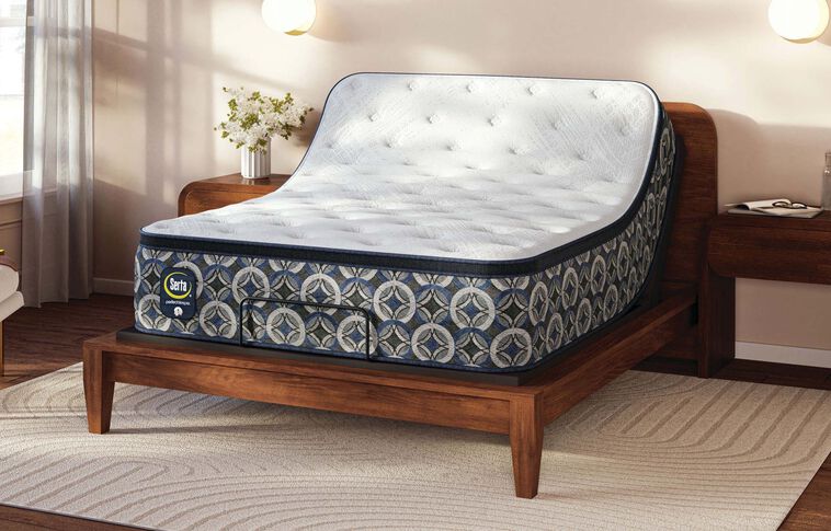 Serta Perfect Sleeper Cascade Canyon Plush Pillow Top Mattress 14" image number 3