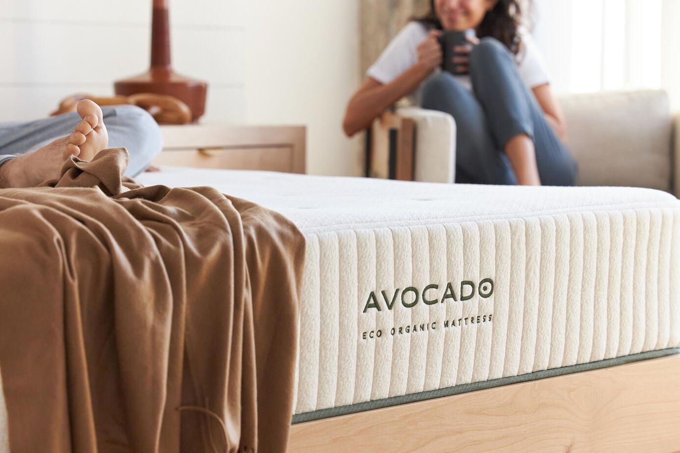 Avocado Eco Organic Medium Mattress 10.25" image number 4