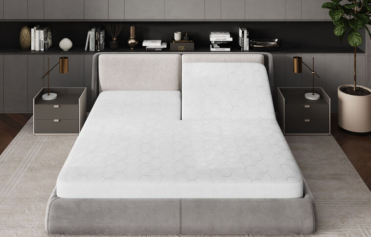 iSleep Shop Chill Cooling Mattress Protector image number 5