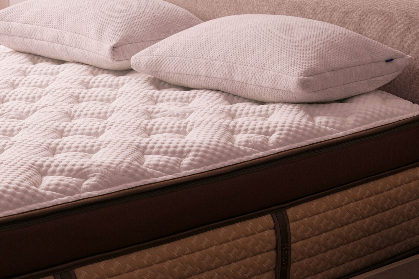 Helix Elite Plus Medium Euro-Top Mattress 16" image number 6