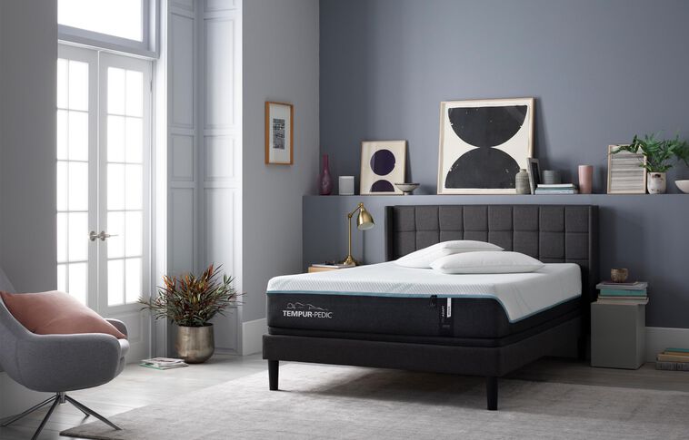 Tempur-Pedic TEMPUR-ProAdapt Previous Generation Medium Mattress 12" image number 4