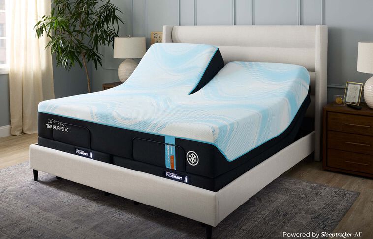 Tempur-Pedic TEMPUR-LuxeBreeze 2.0  Firm Mattress 13" image number 3