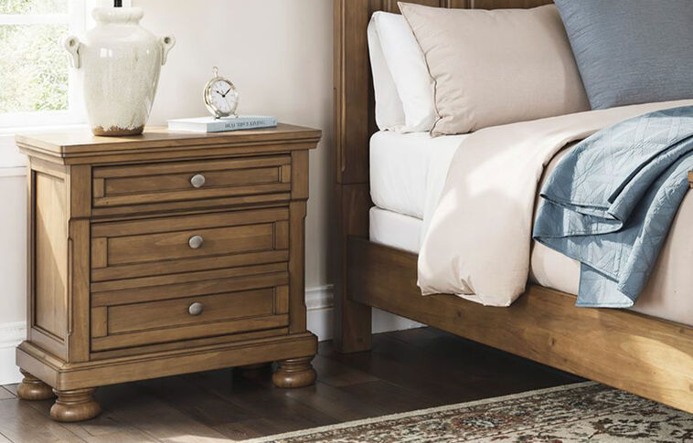 Signature Design Feddinger 2 Drawer Nightstand image number 0