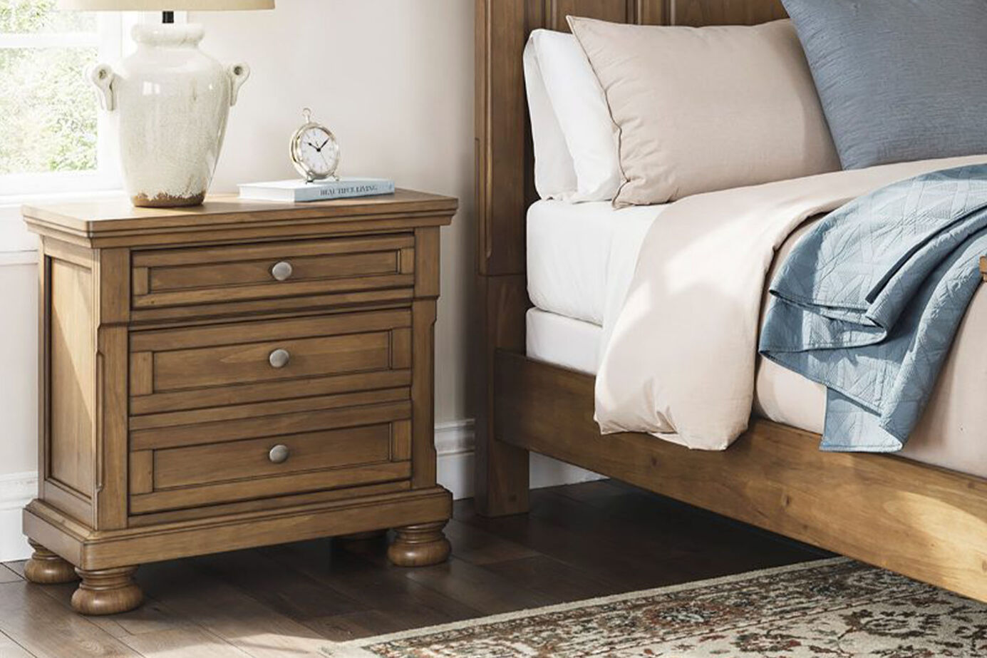 Signature Design Feddinger 2 Drawer Nightstand image number 0