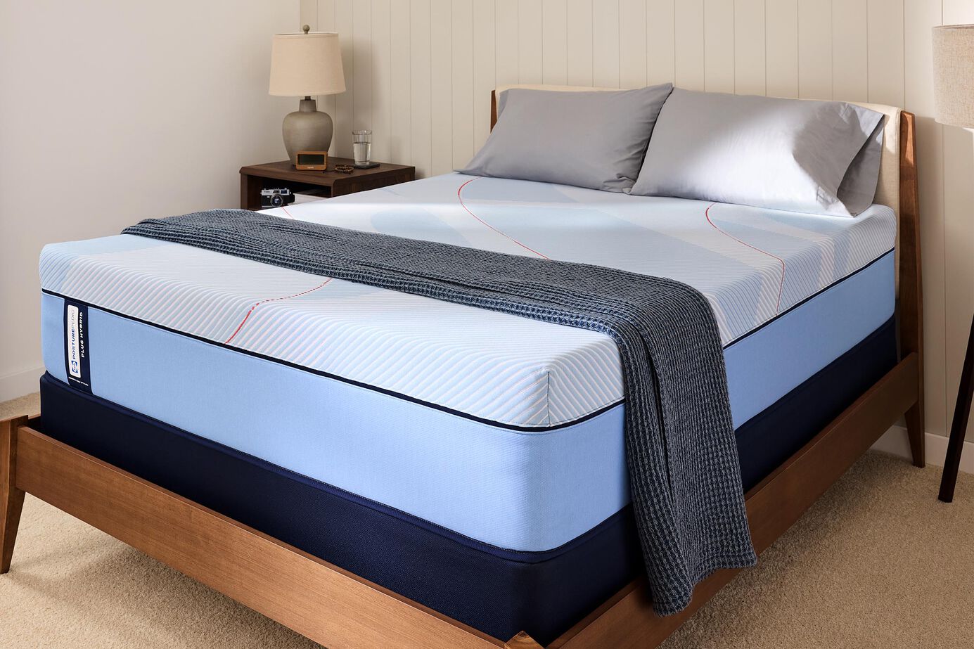 Sealy Posturepedic Plus Hybrid Paterson II Medium Mattress 13" image number 3