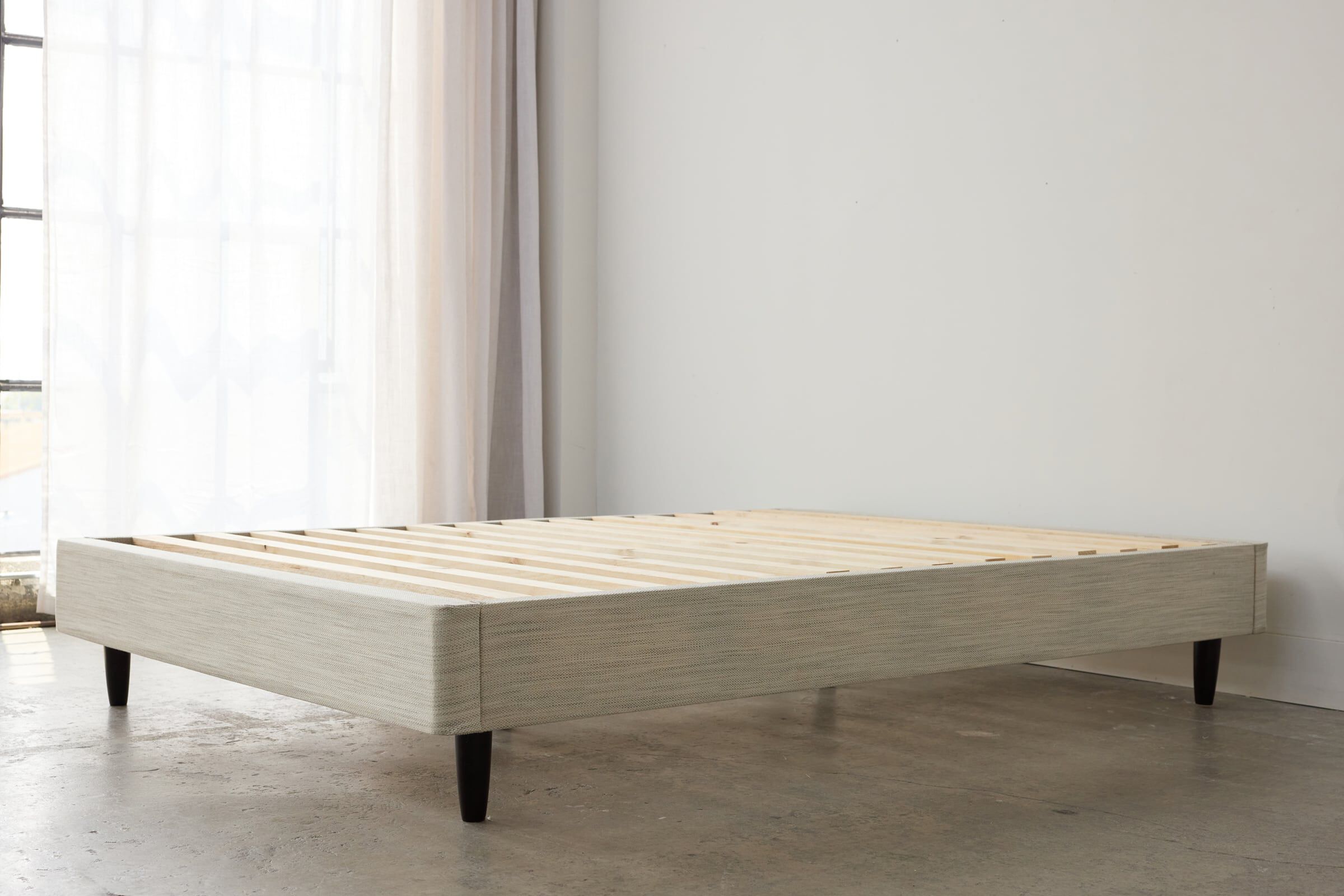 Avocado Green Mattress Foundation - Thumbnail 4