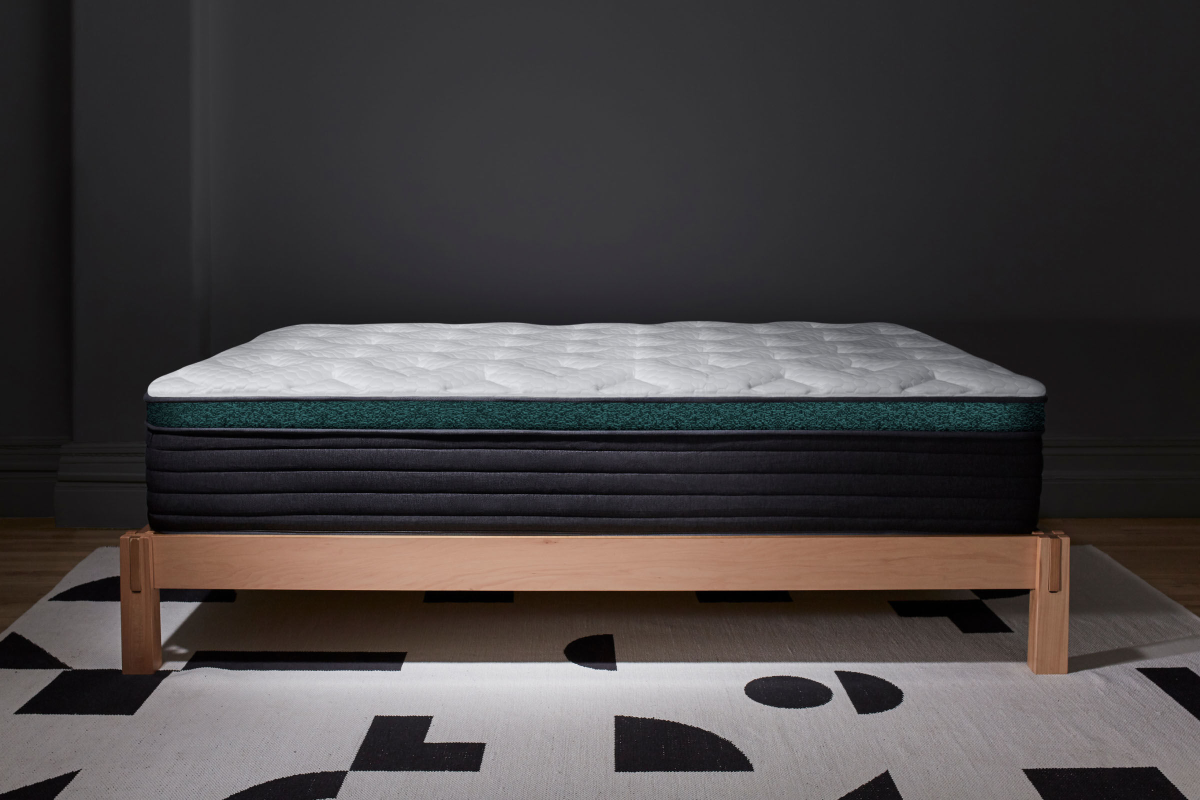 Helix Luxe 13" Medium Mattress with Memory Foam