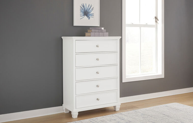 Signature Design Fortman 5 Drawer Chest image number 0