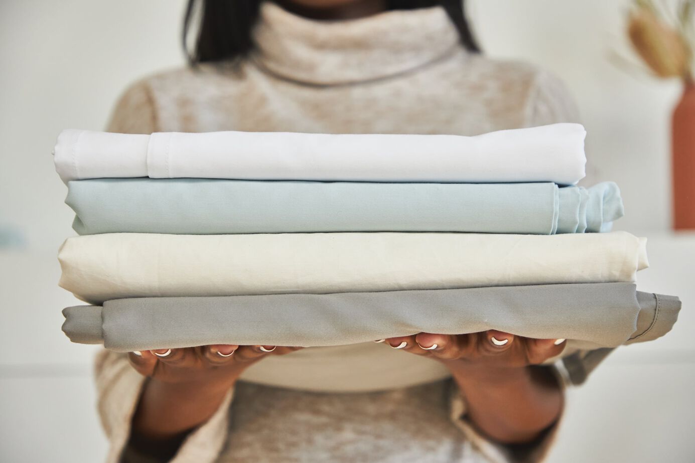 Avocado Organic Cotton 400 Thread Count Sheet Set image number 2