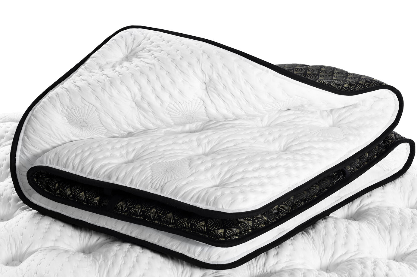 Aireloom Bay Preferred Luxury Pad image number 0