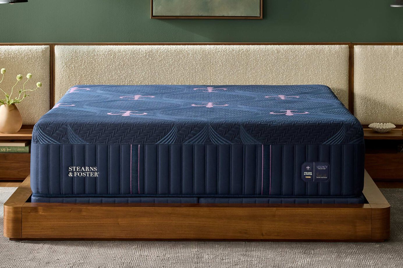 Stearns and Foster Legacy Hybrid Medium Mattress 16" image number 0