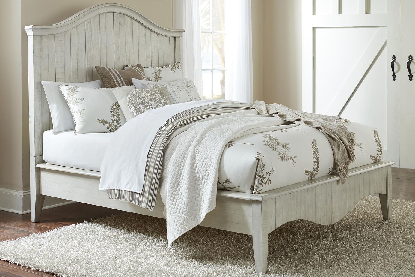 Modus Ella Panel Bed Complete image number 1