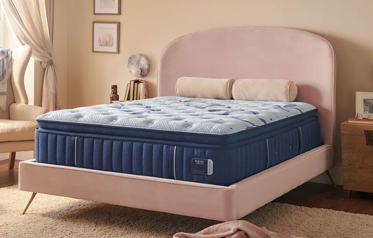 Stearns and Foster Estate Soft Pillow Top Mattress 15" image number 0