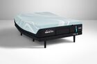 Tempur-Pedic LuxAdapt  Medium Hybrid Mattress 13"