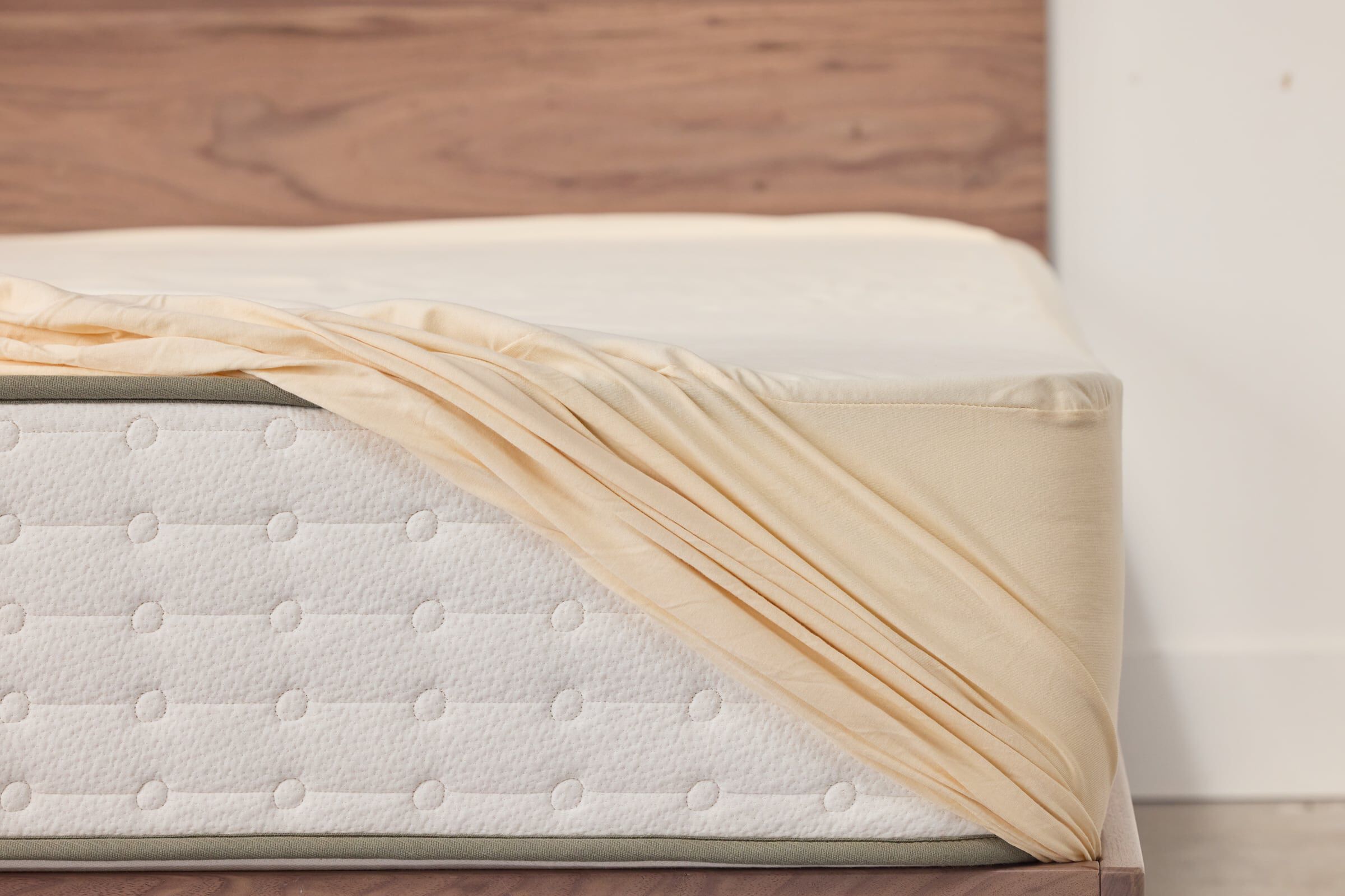 Avocado Green Mattress Protector - Thumbnail 5