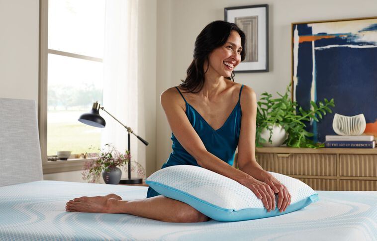 Tempur-Pedic Breeze ProLo 2.0 Pillow image number 0