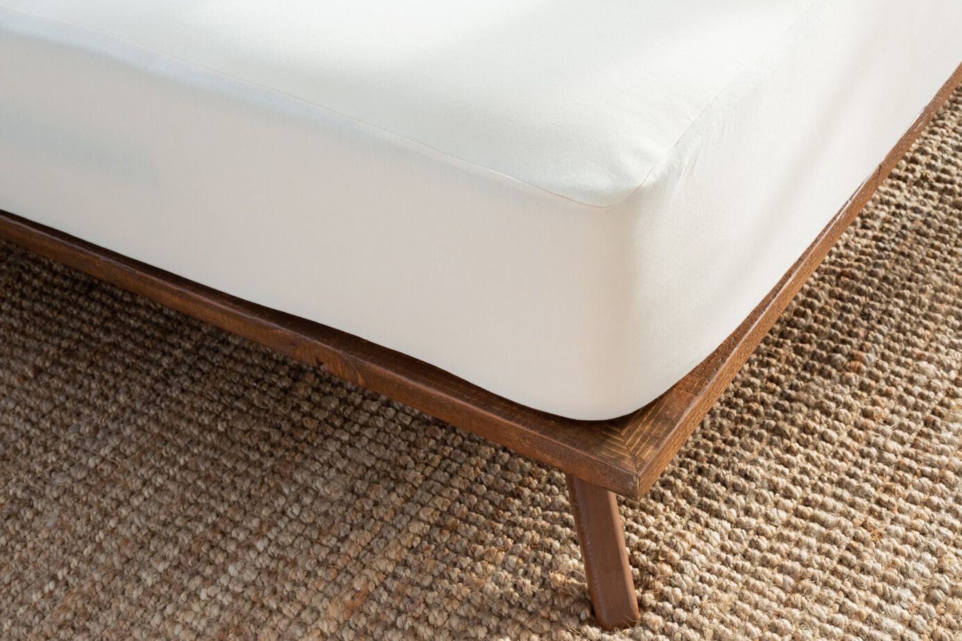 Avocado Organic Waterproof Mattress Protector image number 6