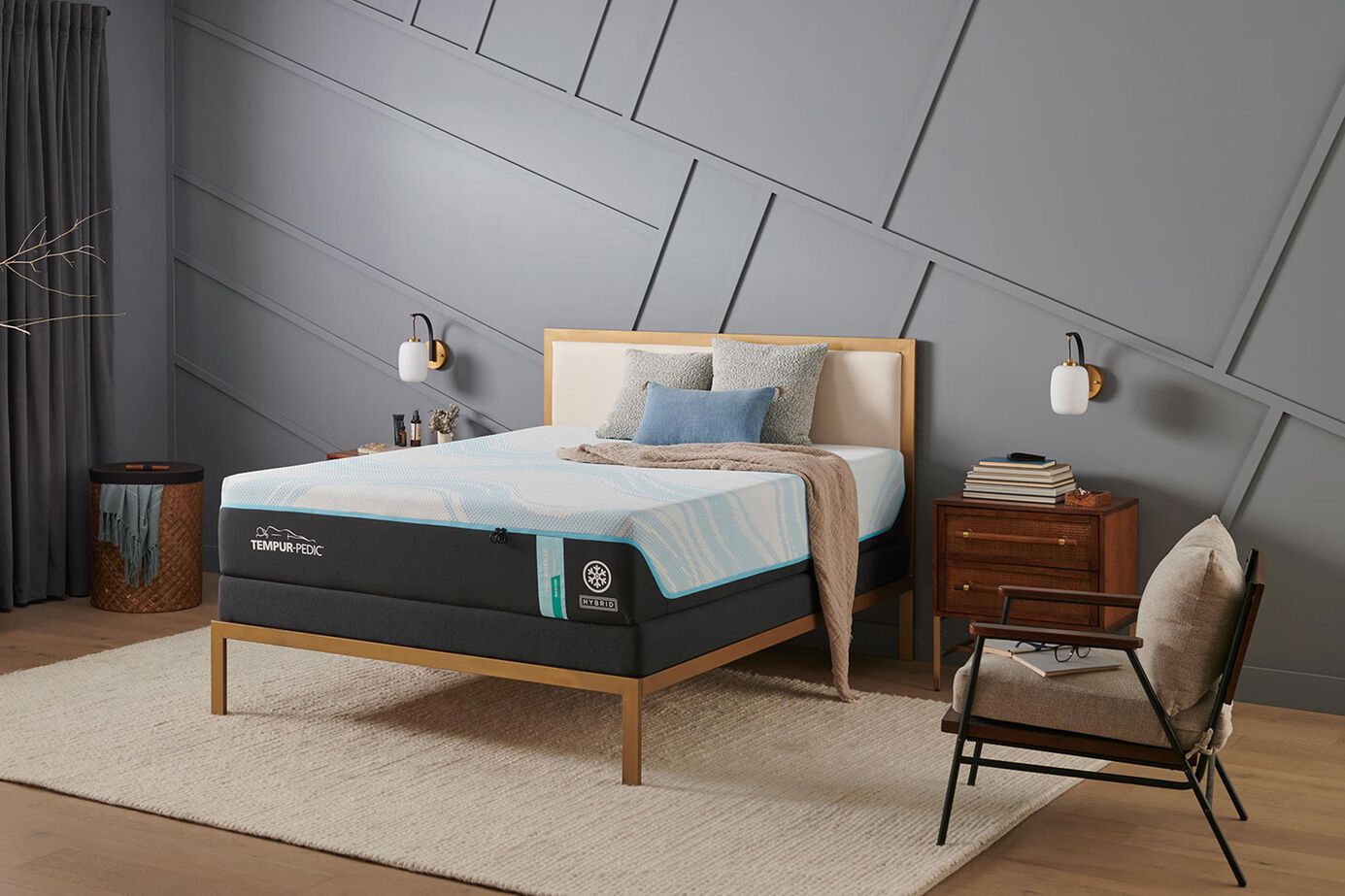 Tempur-Pedic TEMPUR-ProBreeze 2.0  Medium Hybrid Mattress 12" image number 0