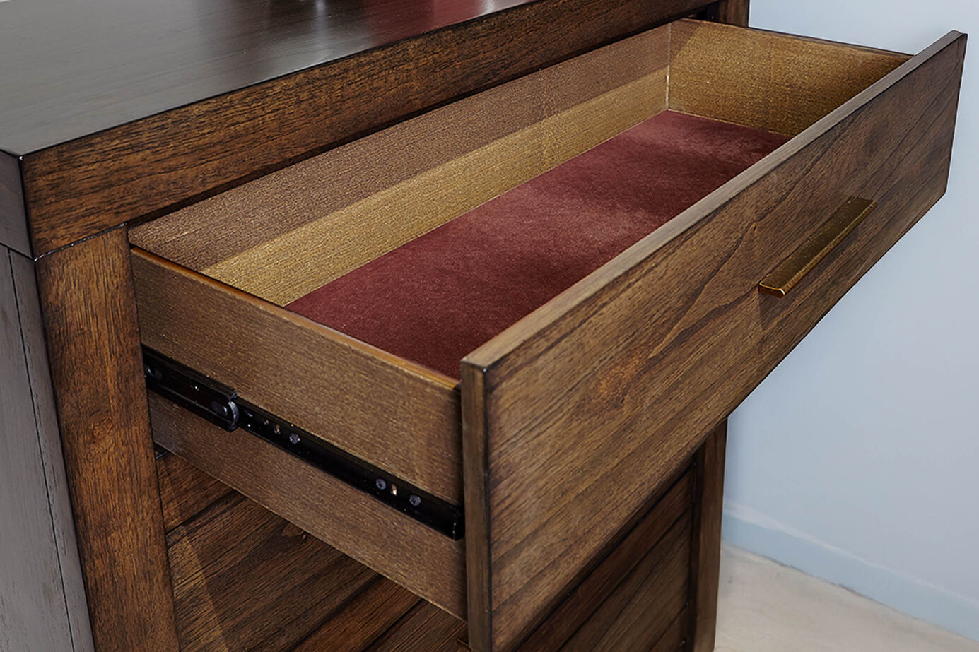 Aspen Home Modern Loft 5 Drawer Chest image number 2