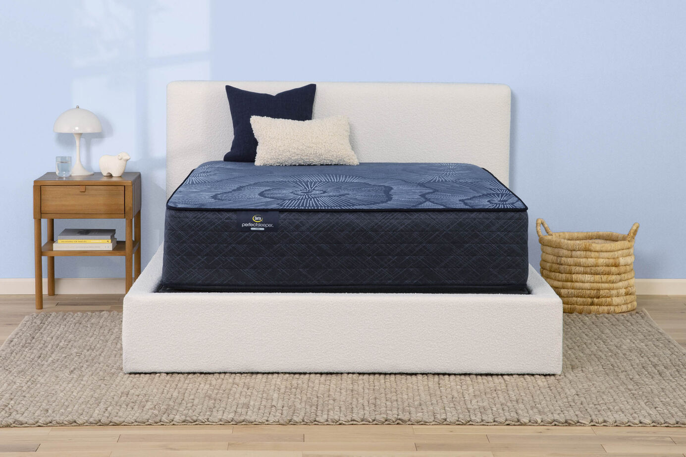 Serta Perfect Sleeper English Ivy Firm Mattress 14" image number 0